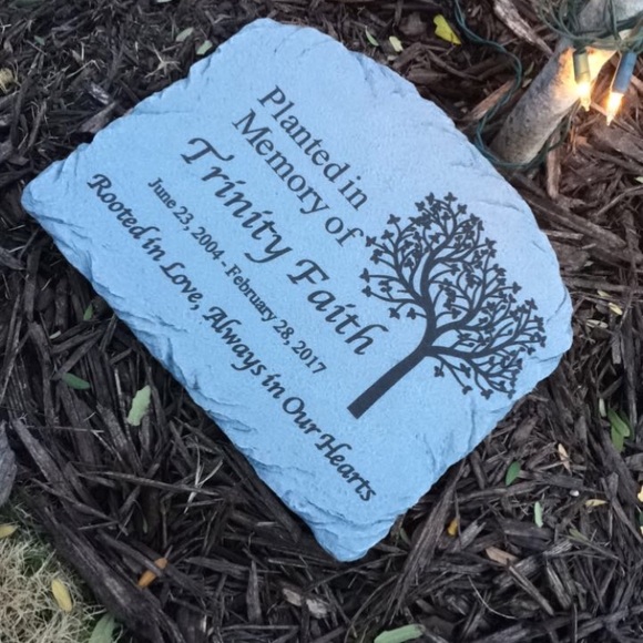 Meet your Posher, Kimberly - Picture 5 of 7